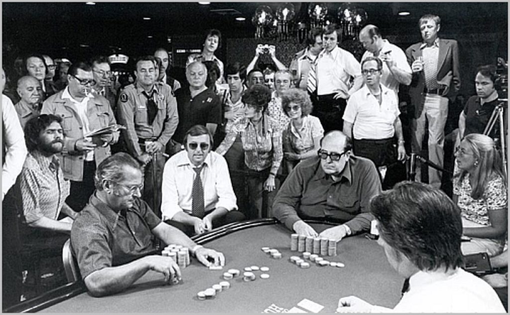 Nguồn gốc về Poker trước giờ vẫn luôn là cuộc tranh cãi giữa nhiều quốc gia mà chưa có hồi kết. 
